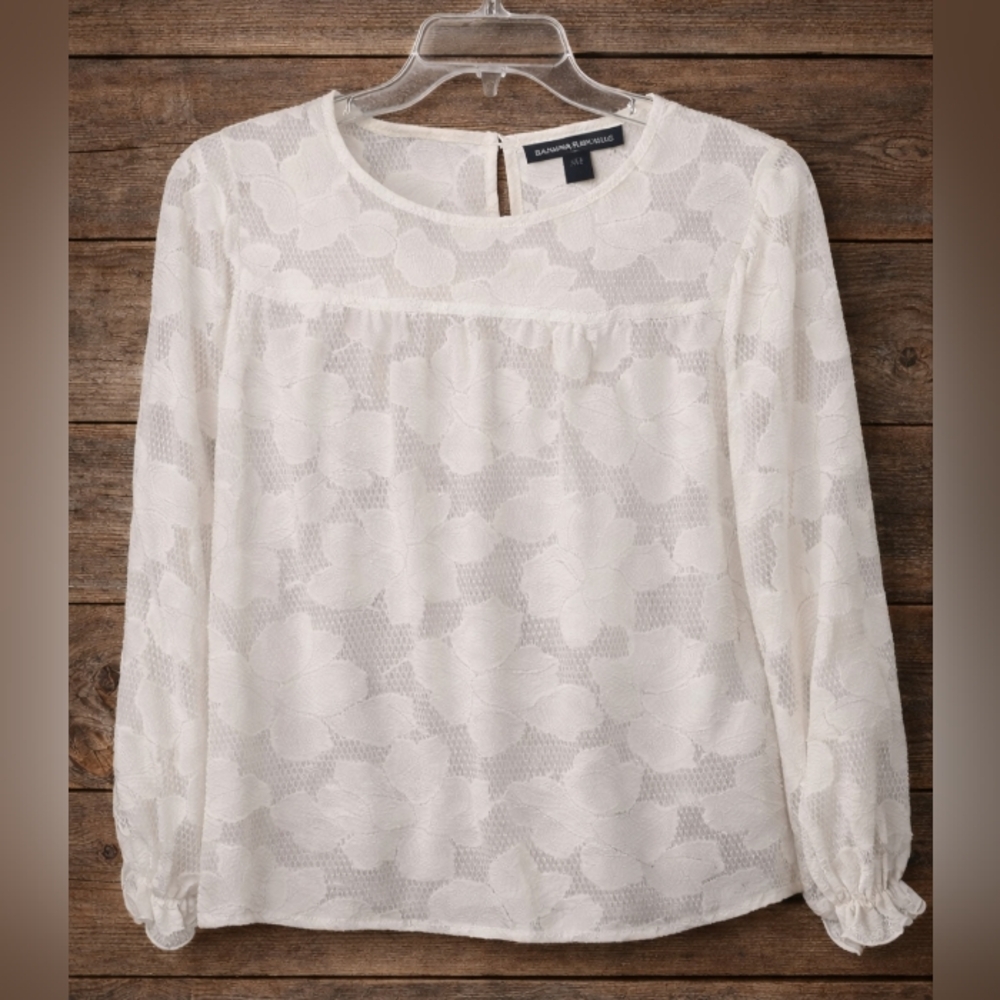 Banana Republic Ivory Floral Lace Long-Sleeve Blouse - Picture 2 of 4